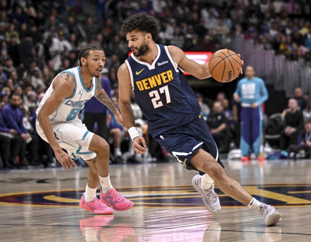 中脱颖而出 中脱颖而出