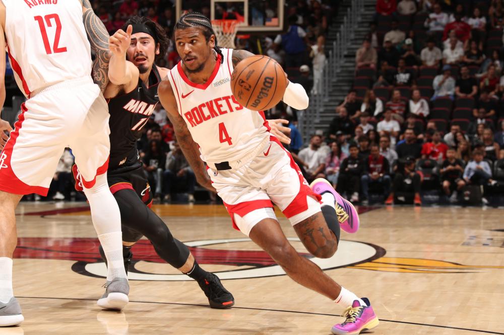 时刻挺身而 时刻挺身而