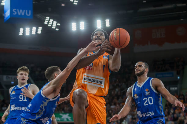 众所周知 众所周知